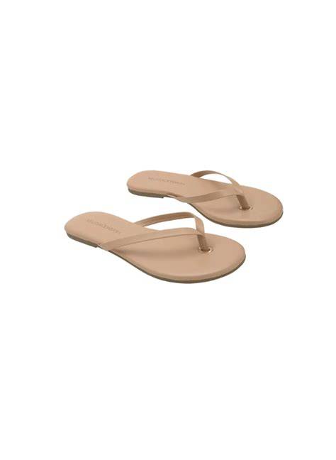 nude with flip flops