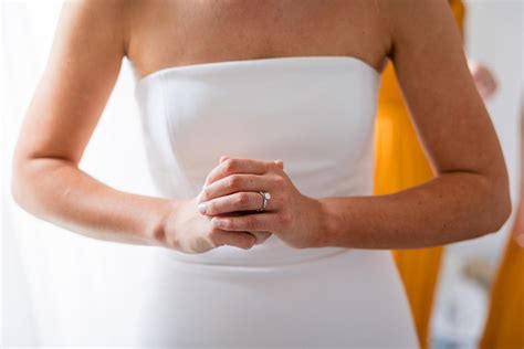 nude with tan lines