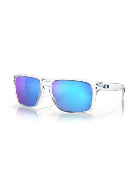 oakley nude