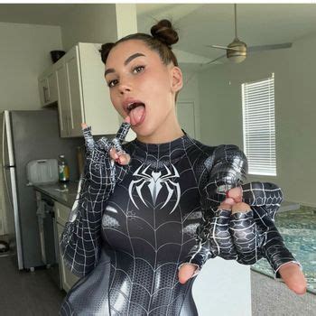 observinglala OnlyFans leaked content