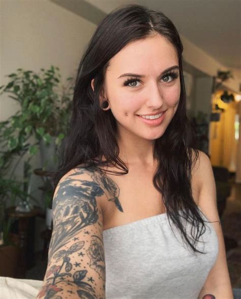 octaviamay onlyfans