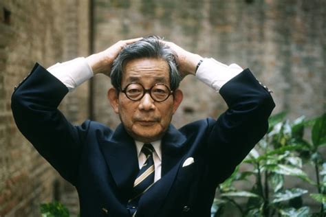 oe kenzaburo biography of william hill