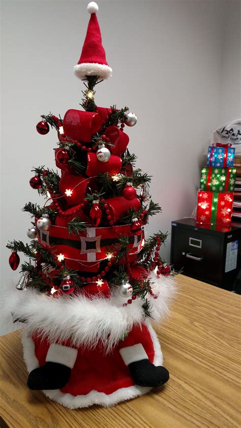 Office Christmas Tree Theme Ideas