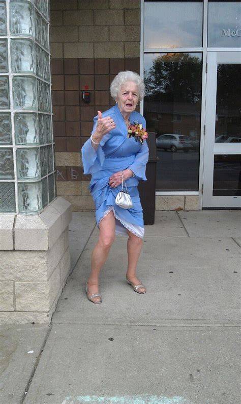 old nude granny pic