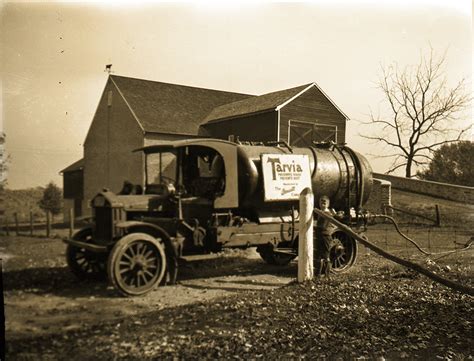 Oldbarn 1924 Oil Truck - Gacor303