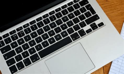 omvänt snedstreck pc