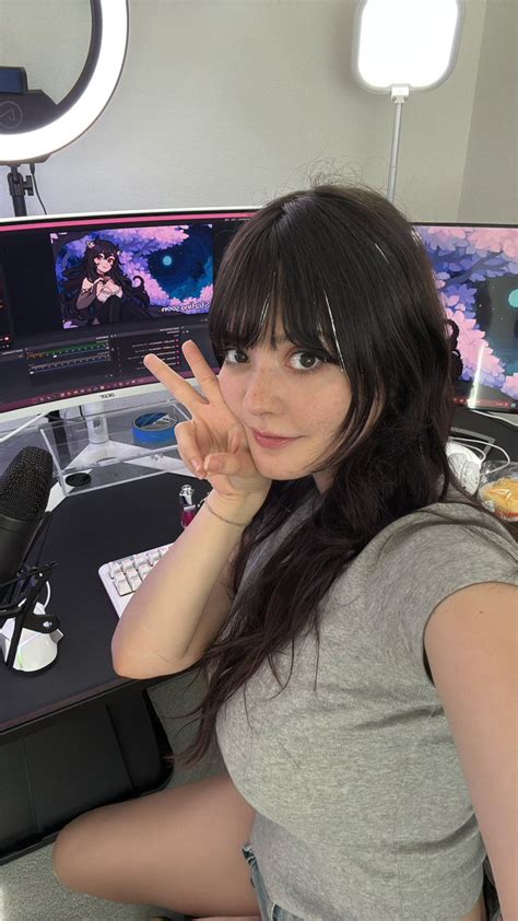 oniisuna nude