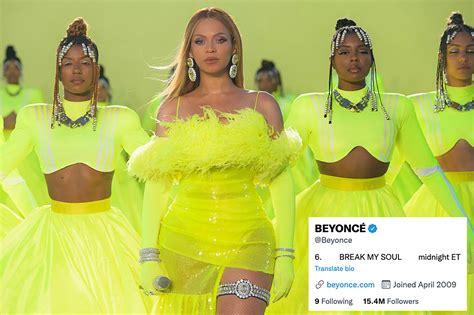 Beyoncé goes topless thanks  for Renaissance support