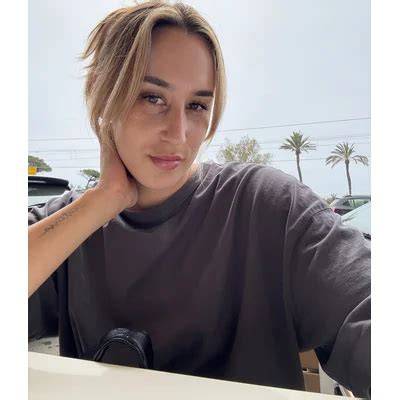 onlyfans.com/freyamile