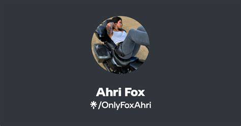 onlyfoxahri nude