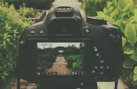 Optics And Focus For Camera Assistants