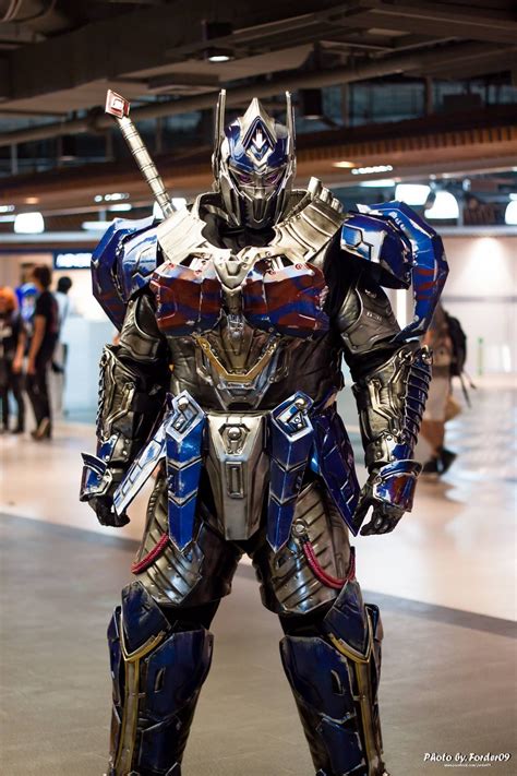 optimus prime cosplay