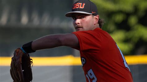 oregon beavers baseball score
