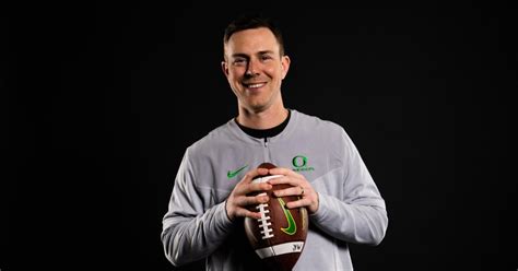 oregon offensive coordinator