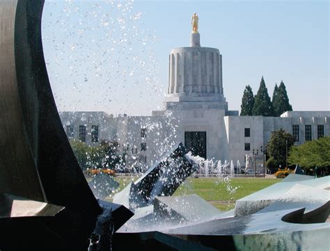 oregon state capital