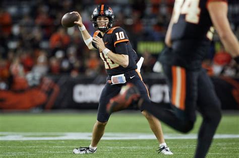 oregon state quarterback
