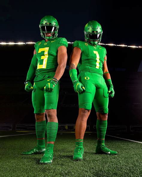 oregon uniforms
