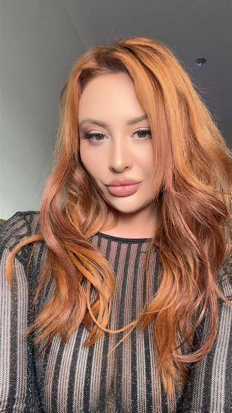 orianablaze nude