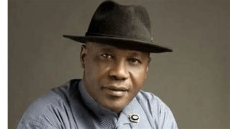 orubebe biography examples