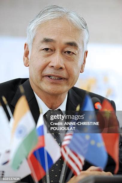 osamu motojima biography sample