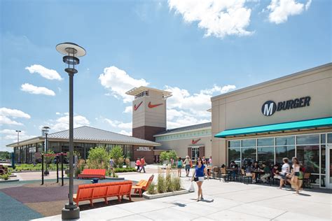 outlet chicago illinois