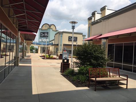 outlet mall monroe ohio