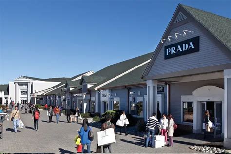 outlet new york