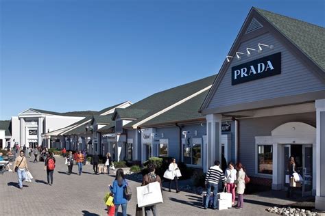 outlets new york
