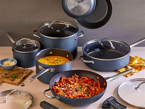 Pampered Chef Cookware