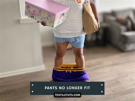 pants down nude