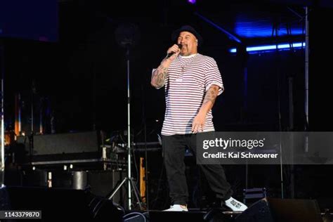 paora apera biography examples