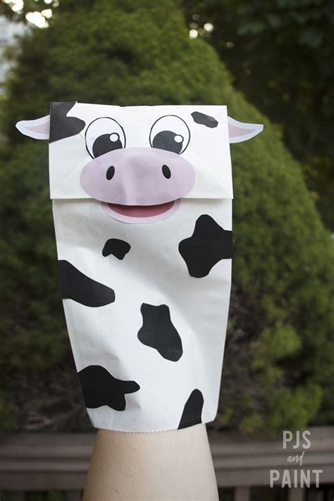 Paper Bag Cow Puppet Craft With Free Printable Cow Paper Bag Puppet - Cow Paper Bag Puppet