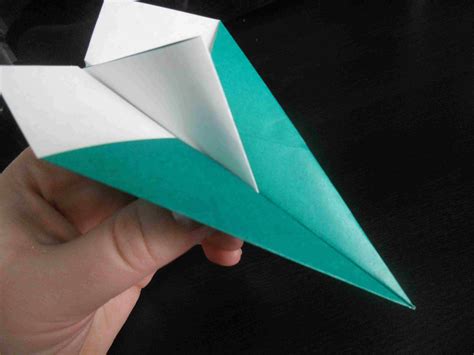 Read Paper Aircrafts 