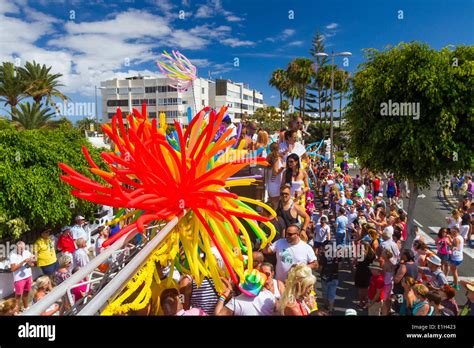 parade in maspalomas