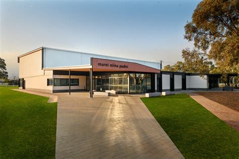 Parafield Gardens High School