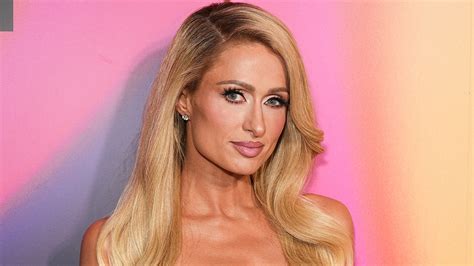 paris hilton nude gif