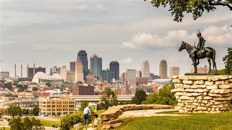 Paris Of The Plains Kansas City From Doughboys To Expressways