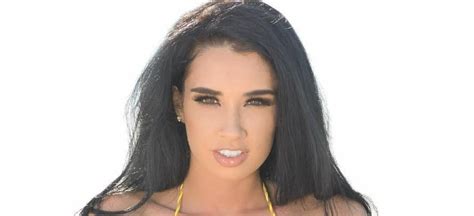 paris roxanne nude