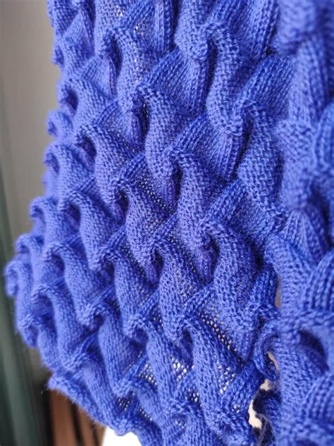 pattern for garter carriage