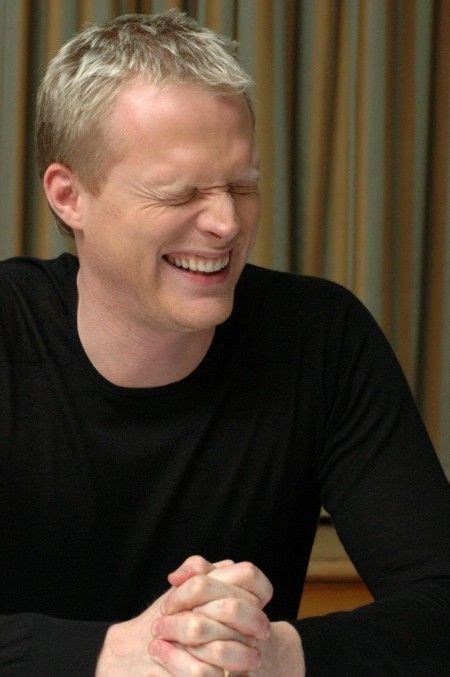 paul bettany actor pictures of them smiling