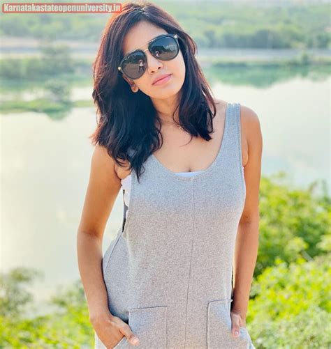 pavani reddy wiki