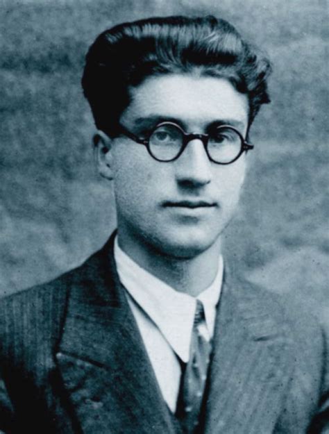 pavese biography