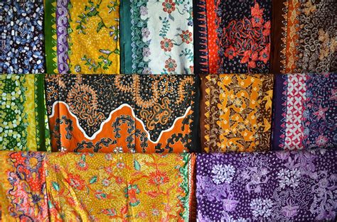 Pdh Batik  Mengenal 5 Jenis Pakaian Gubernur Wagub Dki Kumparan - Pdh Batik