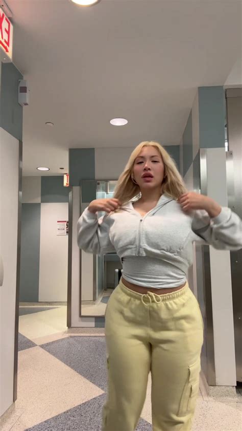 peachynezz7 onlyfans