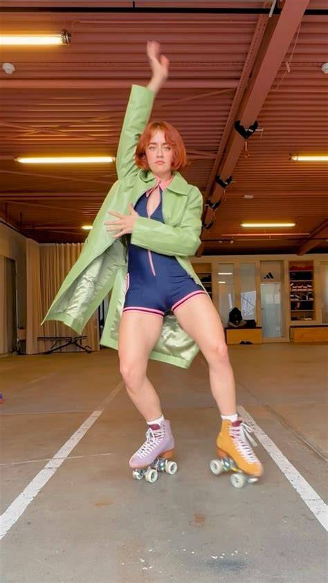 peachyskaterr nude