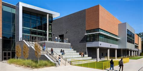 Pebblebrook High School