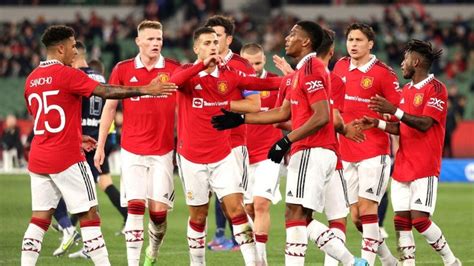 Prediksi Skor Manchester United vs Nottingham: Susunan Pemain,