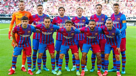 PEMAIN BARCELONA 2023 - Barcelona Yakin Lamine Yamal Kembali Fit Saat Lawan Sevilla