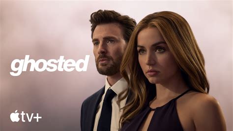 Bintangi Film Ghosted, 9 Pesona Ana de Armas yang Bikin Jatuh Hati