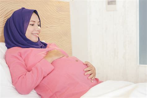 perempuan hamil
